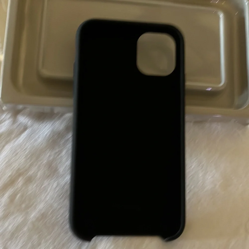 Heyday iPhone 11, XR soft touch black cell phone case.